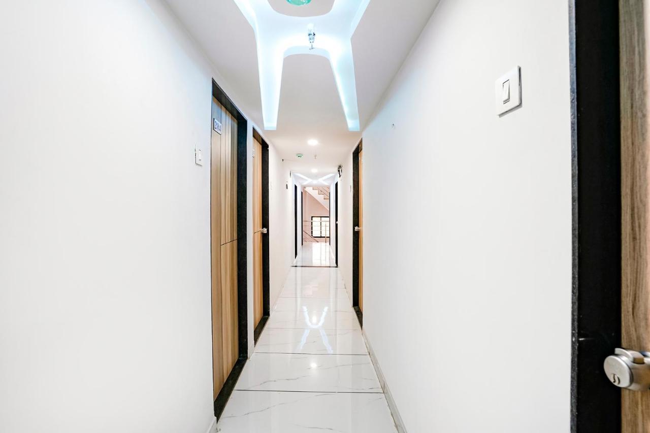 Fabhotel Vrundavan, Athwa Bhatha 외부 사진