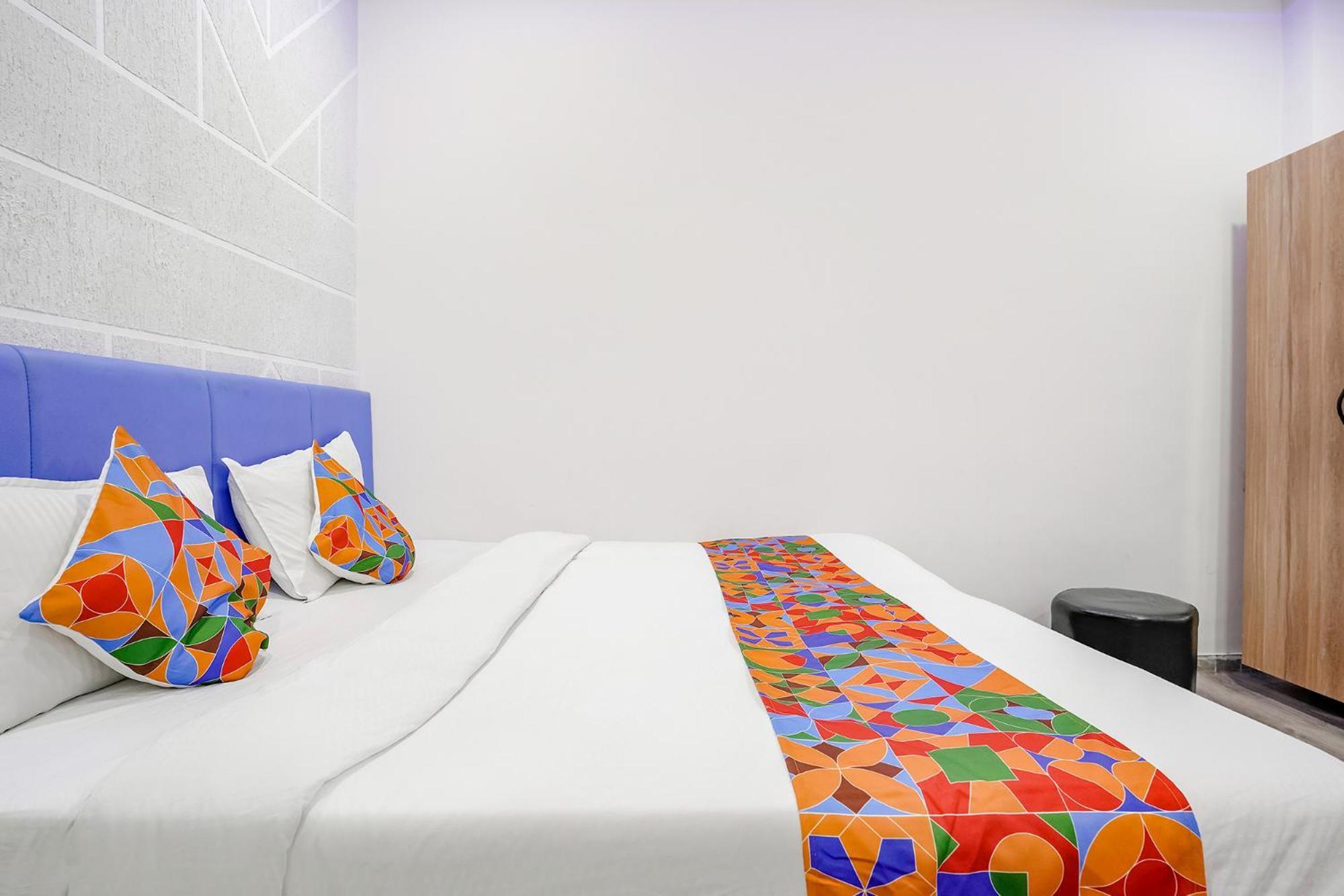 Fabhotel Vrundavan, Athwa Bhatha 외부 사진